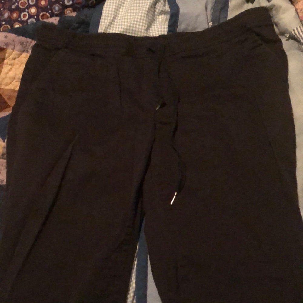Ten tree pants